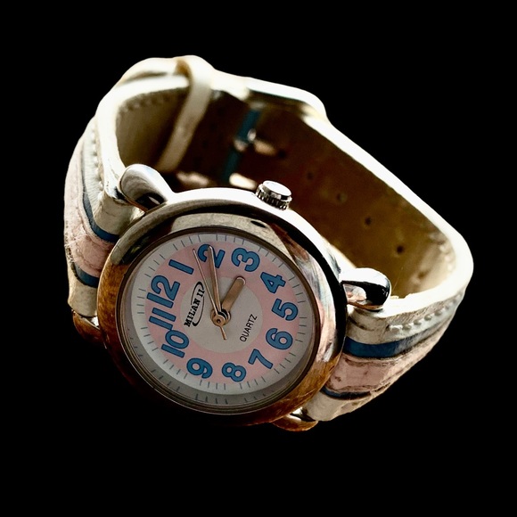 Vintage MILA II Pink Blue White Quartz Watch Stainless Steel Back Accessory - Picture 3 of 10